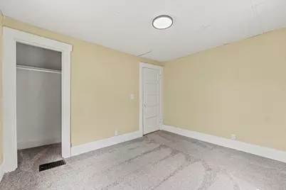 321 S Ottawa Avenue, Dixon, IL 61021 - Photo 9