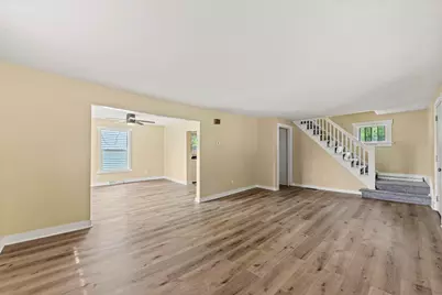 321 S Ottawa Avenue, Dixon, IL 61021 - Photo 5