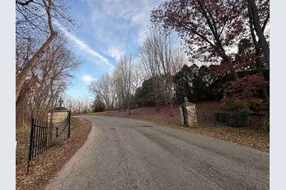 71 Ford Drive, East Dubuque, IL 61025 - Photo 5