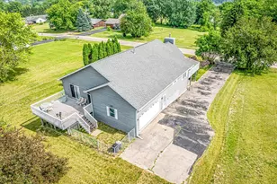 1106 Drexel, Lake Summerset, IL 61019 - Photo 41