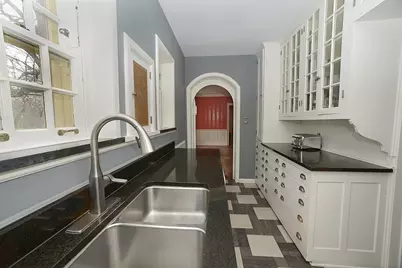 2221 Twin Oak Rd, Peru, IL 61354 - Photo 13