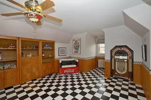 2221 Twin Oak Rd, Peru, IL 61354 - Photo 33