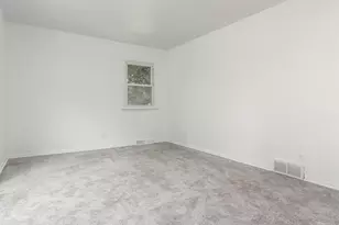 215 Judy Ct, Machesney Park, IL 61115 - Photo 29