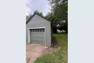 906 N Central Avenue, Rockford, IL 61101 - Photo 5