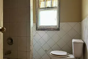 1520 Parmele St, Rockford, IL 61104 - Photo 9