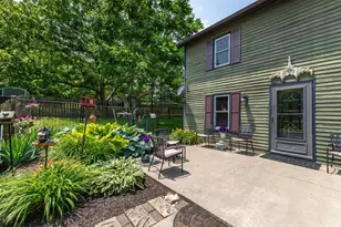 103 4th St, Galena, IL 61036 - Photo 11