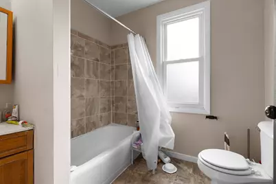 455 S State Avenue, Freeport, IL 61032 - Photo 7