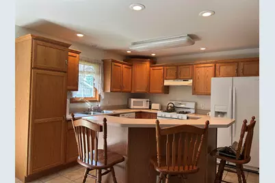 2002 Guiles Avenue, Mendota, IL 61342 - Photo 13