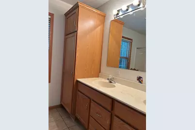 2002 Guiles Avenue, Mendota, IL 61342 - Photo 31