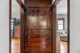 1718 Camp Ave, Rockford, IL 61103 - Photo 9