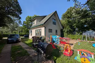 1811 Yonge, Rockford, IL 61103 - Photo 3