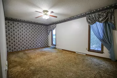 209 Fox Trot #Unit D, Dixon, IL 61021 - Photo 27