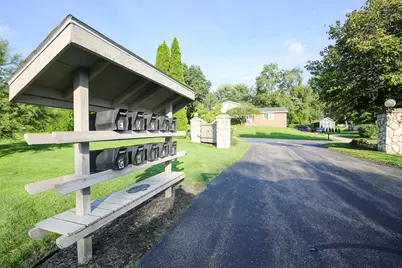 209 Fox Trot #Unit D, Dixon, IL 61021 - Photo 13