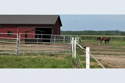 9896 Lincoln Road, Morrison, IL 61270 - Photo 13