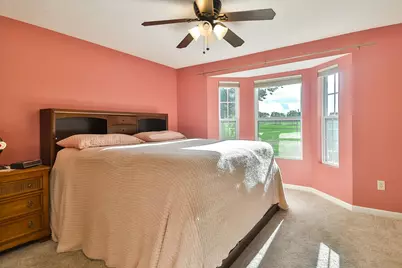 621 Grove Street, Pecatonica, IL 61063 - Photo 9