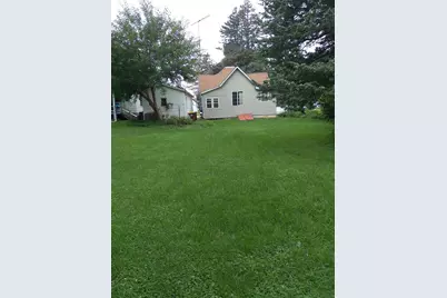 235 N Stockton Street, Stockton, IL 61085 - Photo 3