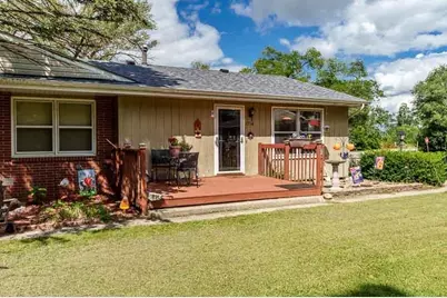 1712 Manchester Street, South Beloit, IL 61080 - Photo 5