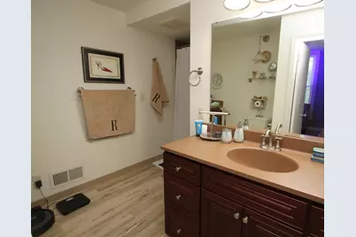 1431 Il Route 75 E, Freeport, IL 61032 - Photo 25