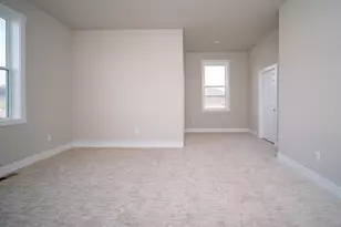 653 Yosemite Ave, Roscoe, IL 61073 - Photo 13