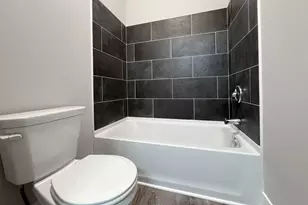 653 Yosemite Ave, Roscoe, IL 61073 - Photo 25