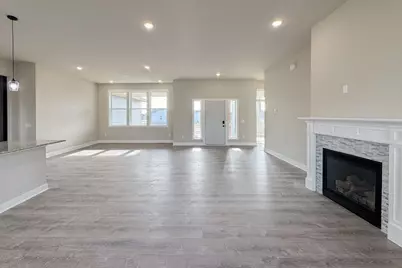 653 Yosemite Avenue, Roscoe, IL 61073 - Photo 3