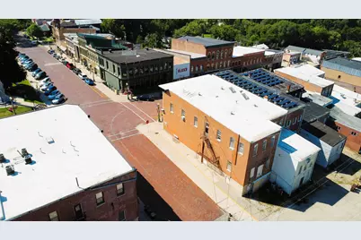 101 W Market Street, Mount Carroll, IL 61053 - Photo 23