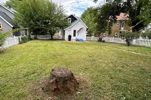 1519 Jackson St, Rockford, IL 61107 - Photo 21