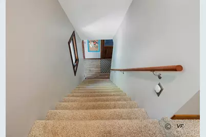 2472 W Red Oak Road, Freeport, IL 61032 - Photo 13