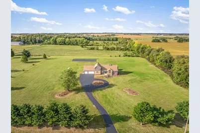 9281 Auburn Road, Winnebago, IL 61088 - Photo 63