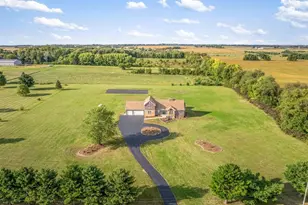 9281 Auburn Rd, Winnebago, IL 61088 - Photo 63