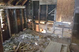 909 W 6th St, Sterling, IL 61081 - Photo 9