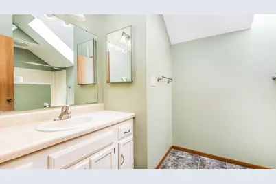 127 Walnut Hill Drive, Galena, IL 61036 - Photo 21