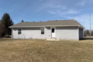 827 Fuller Ln, Belvidere, IL 61008 - Photo 17