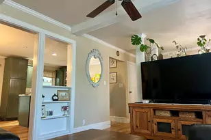 719 N Greenfield Dr, Freeport, IL 61032 - Photo 7