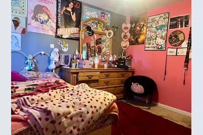 719 N Greenfield Drive, Freeport, IL 61032 - Photo 27