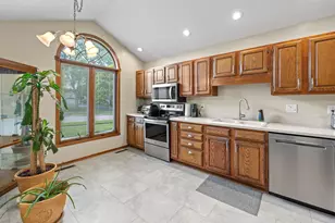 6116 Palo Verde Dr, Rockford, IL 61114 - Photo 5