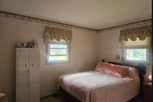 232 10th St, Pecatonica, IL 61063 - Photo 11