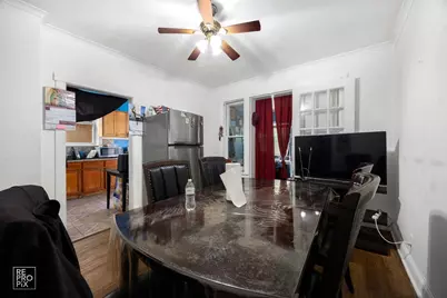 7227 N Damen Avenue, Chicago, IL 60645 - Photo 3