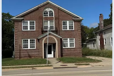 1124 N Main Street, Rockford, IL 61103 - Photo 1
