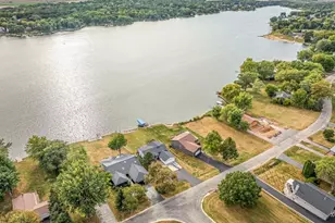 1554 Pier Dr, Lake Summerset, IL 61019 - Photo 5