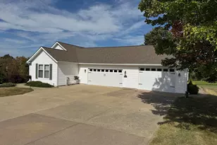 17-90 Whitewater Dr, Lake Carroll, IL 61046 - Photo 3