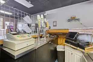 522 S State St, Belvidere, IL 61008 - Photo 25