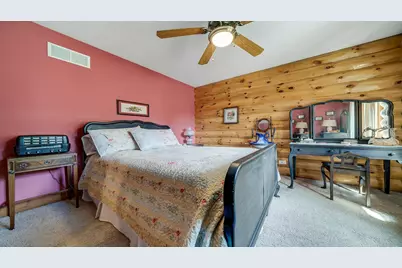 5810 W Lightsville Road, Leaf River, IL 61047 - Photo 7