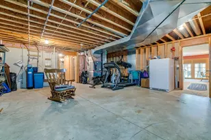 5810 W Lightsville Rd, Leaf River, IL 61047 - Photo 33