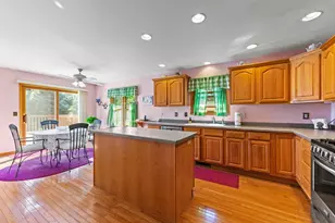 810 Southgate Dr, Lake Summerset, IL 61019 - Photo 7