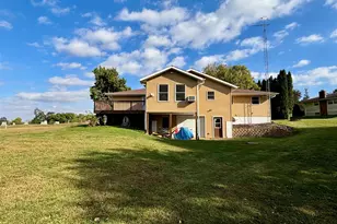 3310 S Apple River Rd, Elizabeth, IL 61028 - Photo 5