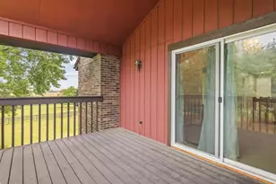 9104 E Weber Rd, Ridott, IL 61067 - Photo 41