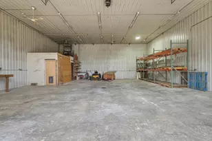 9104 E Weber Rd, Ridott, IL 61067 - Photo 77