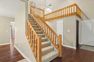 9104 E Weber Rd, Ridott, IL 61067 - Photo 9