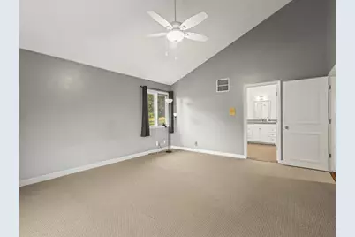 9104 E Weber Road, Ridott, IL 61067 - Photo 31